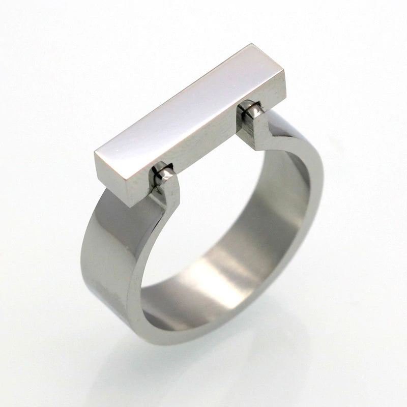 Delia Ring