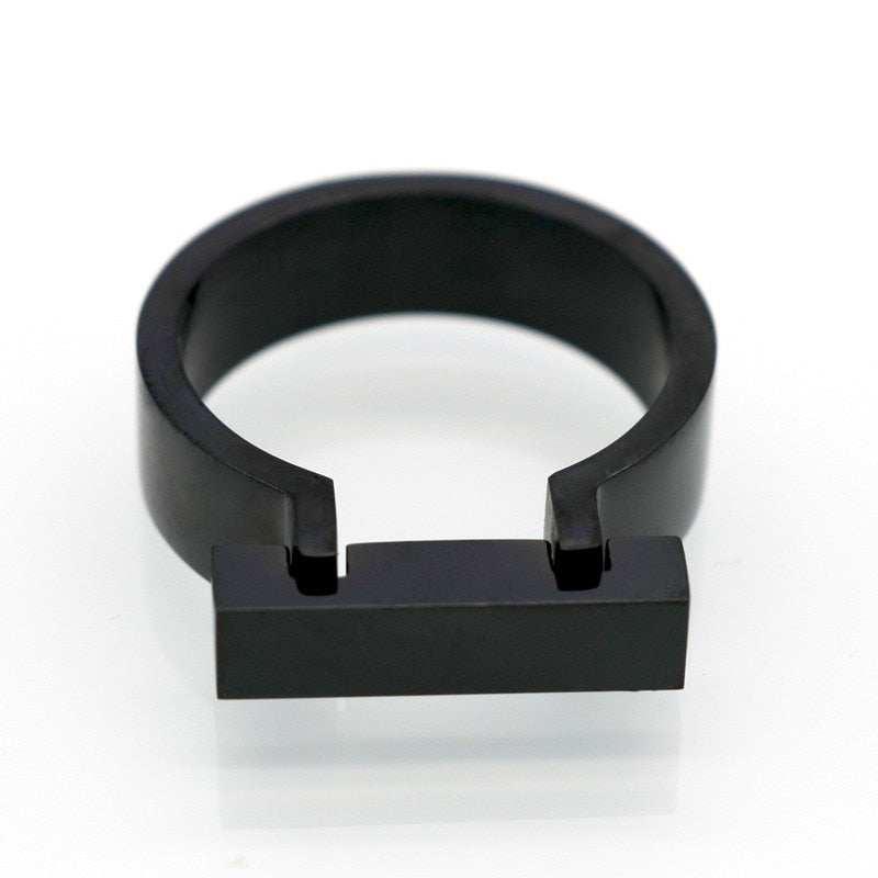 Delia Ring