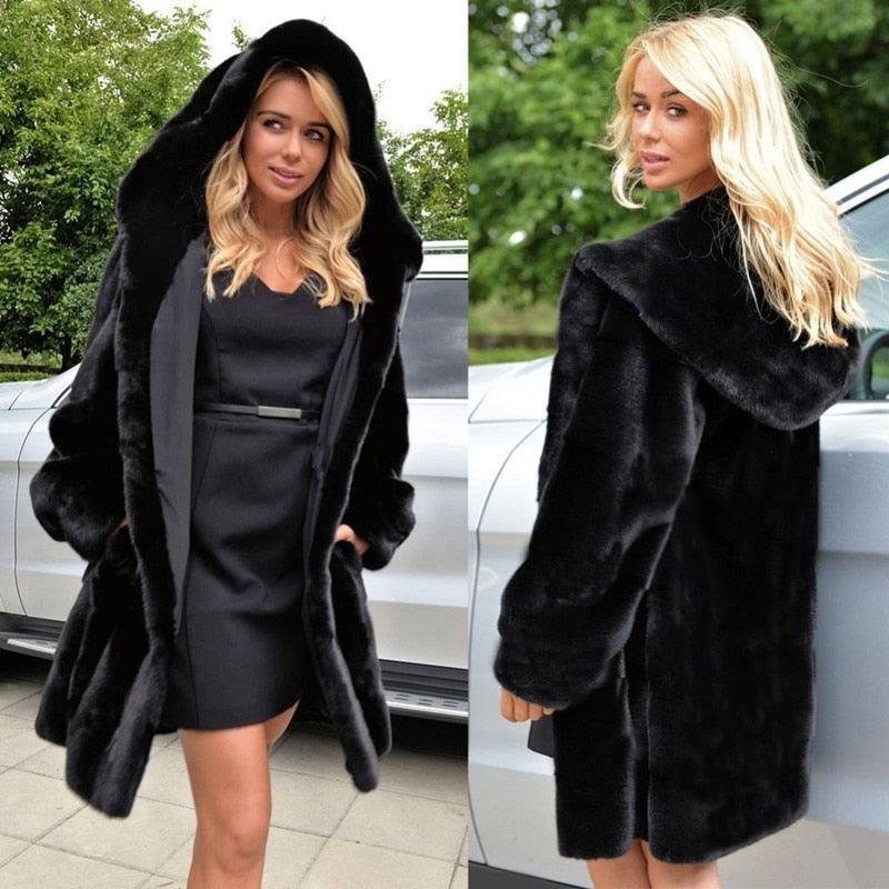Lila Women's Faux Fur Coat