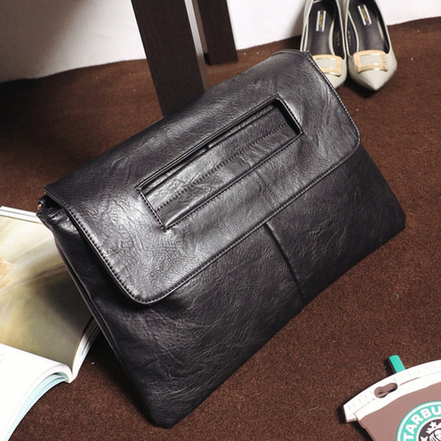 Paige Women's Clutch