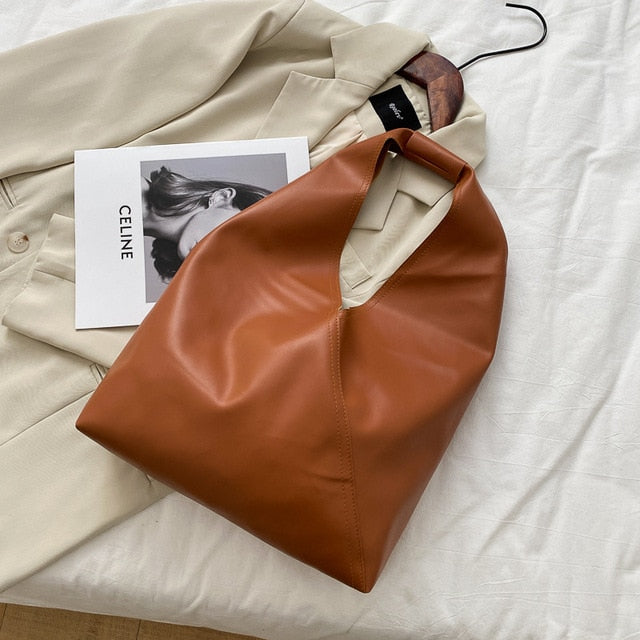 Kellan Hobo Bag