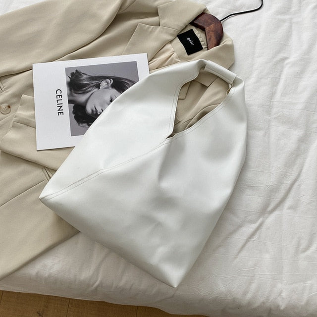 Kellan Hobo Bag