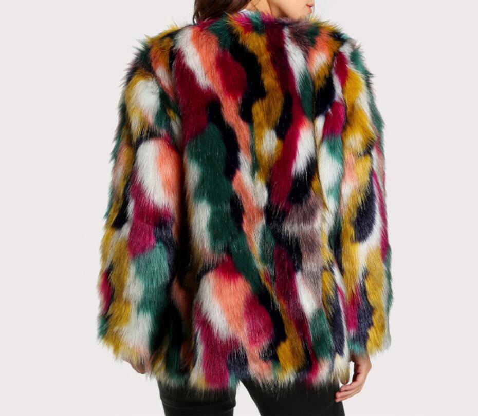 Hinal Women's Faux Fur Coat