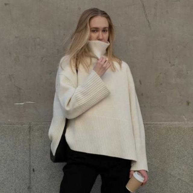 Lars Women's Turtleneck Sweater