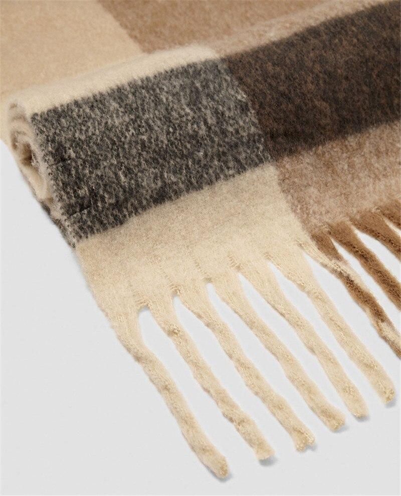 Hadley Scarf