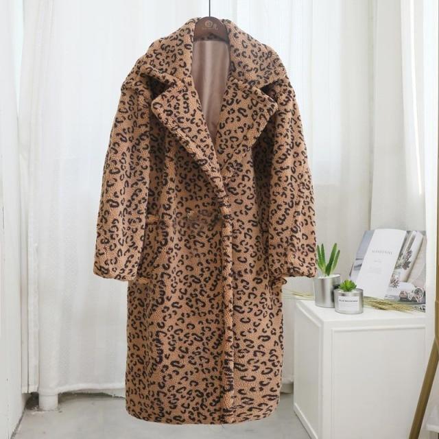 Vili Women's Faux Fur Coat