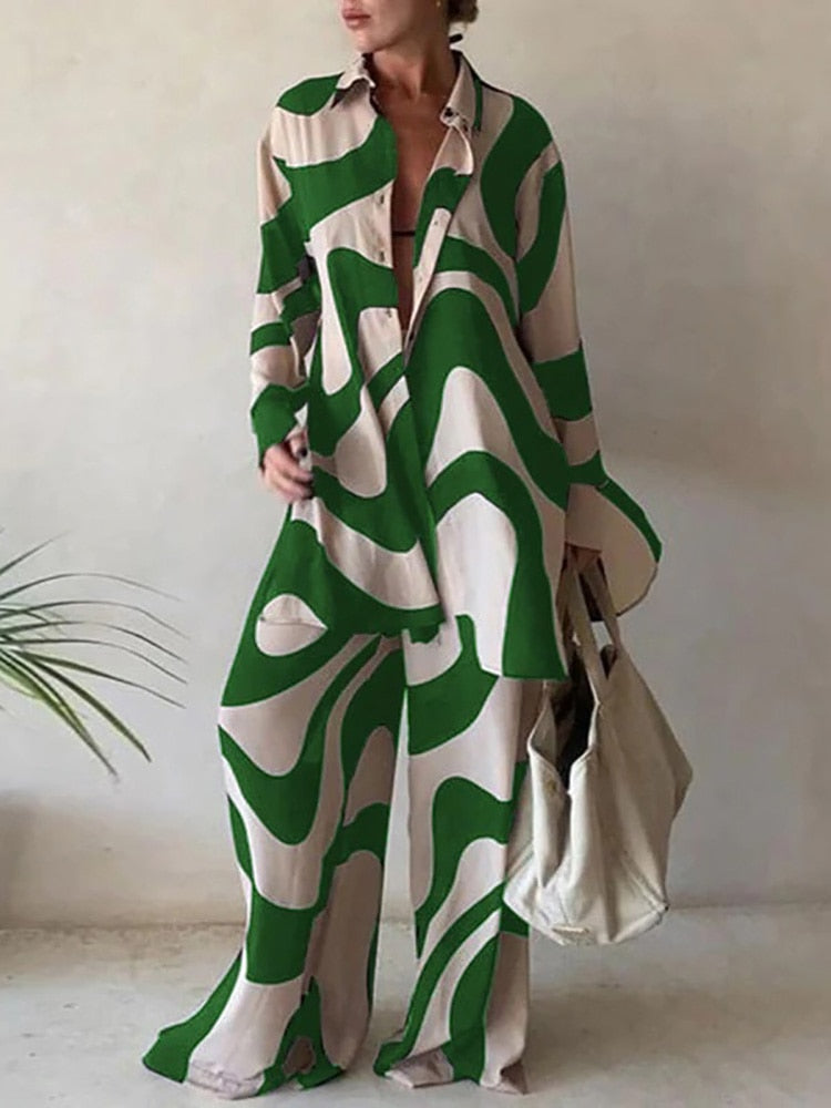 Poe Women's Resort Set