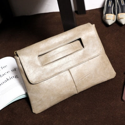 Paige Women's Clutch