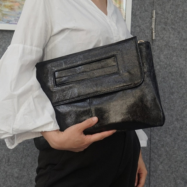 Paige Women's Clutch