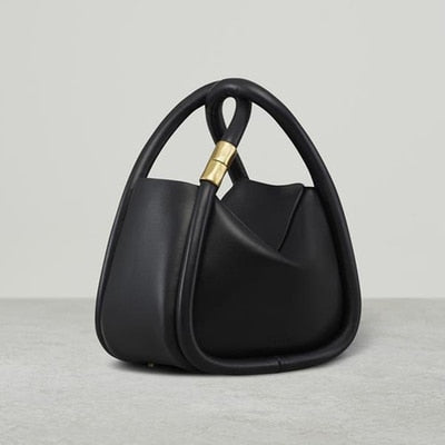 Elinor Satchel