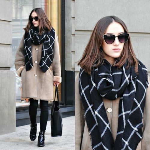 Arora Women's Scarf
