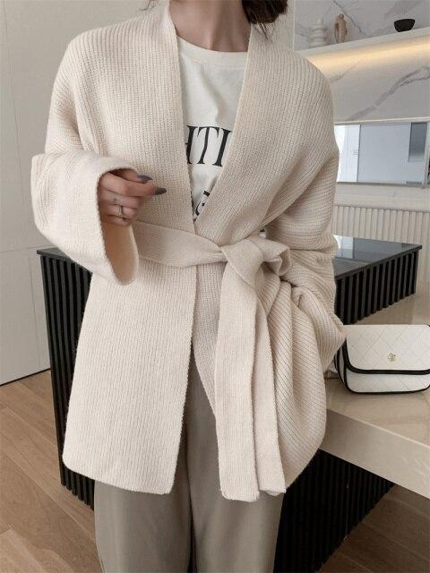 Saga Women's Belted Cardigan
